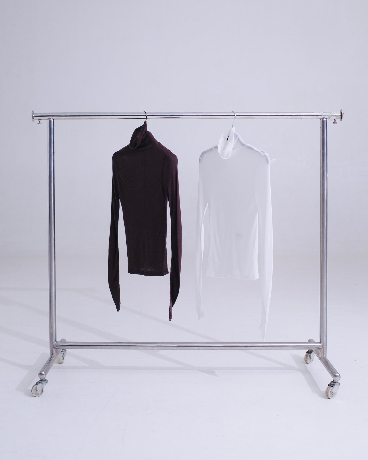 Sheer Wool-Blend Tutleneck - 2 Colors